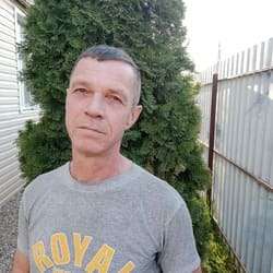 Дмитрий специалист косильщик, садовник
